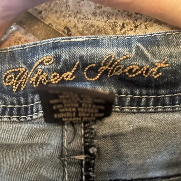 Women’s Wired Heart Size 30 Jeans - Picture 5 of 13